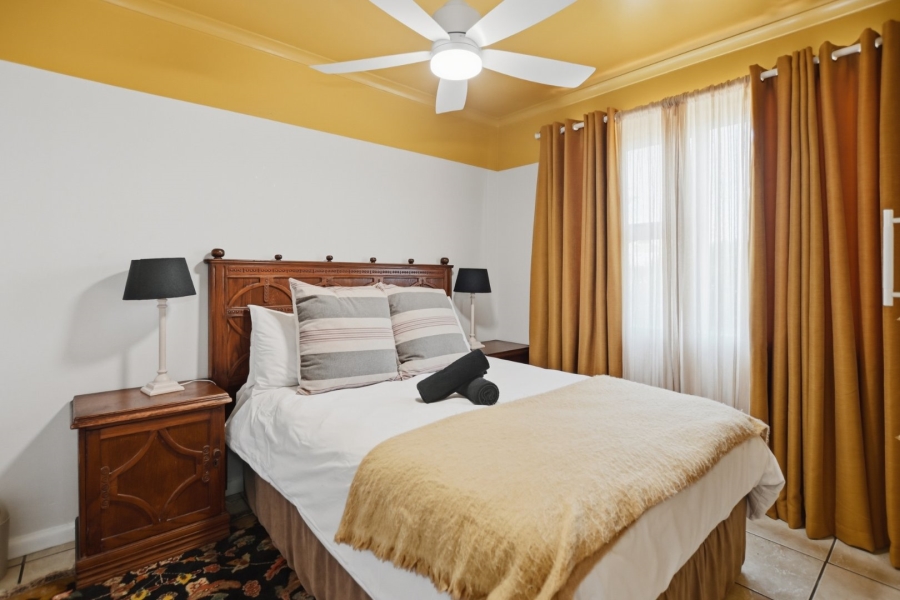 8 Bedroom Property for Sale in Melkbosstrand Central Western Cape